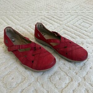 Earth Origins Red Leather Mary Jane Flats Womens 8.5 Comfort Strap Shoes travel